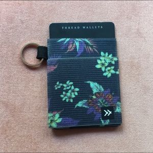 Thread Flower Print Wallet